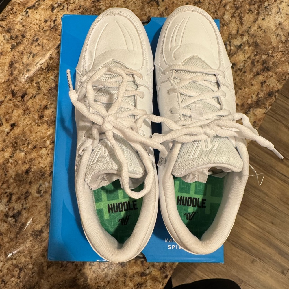 Varsity Huddle Cheer Shoes